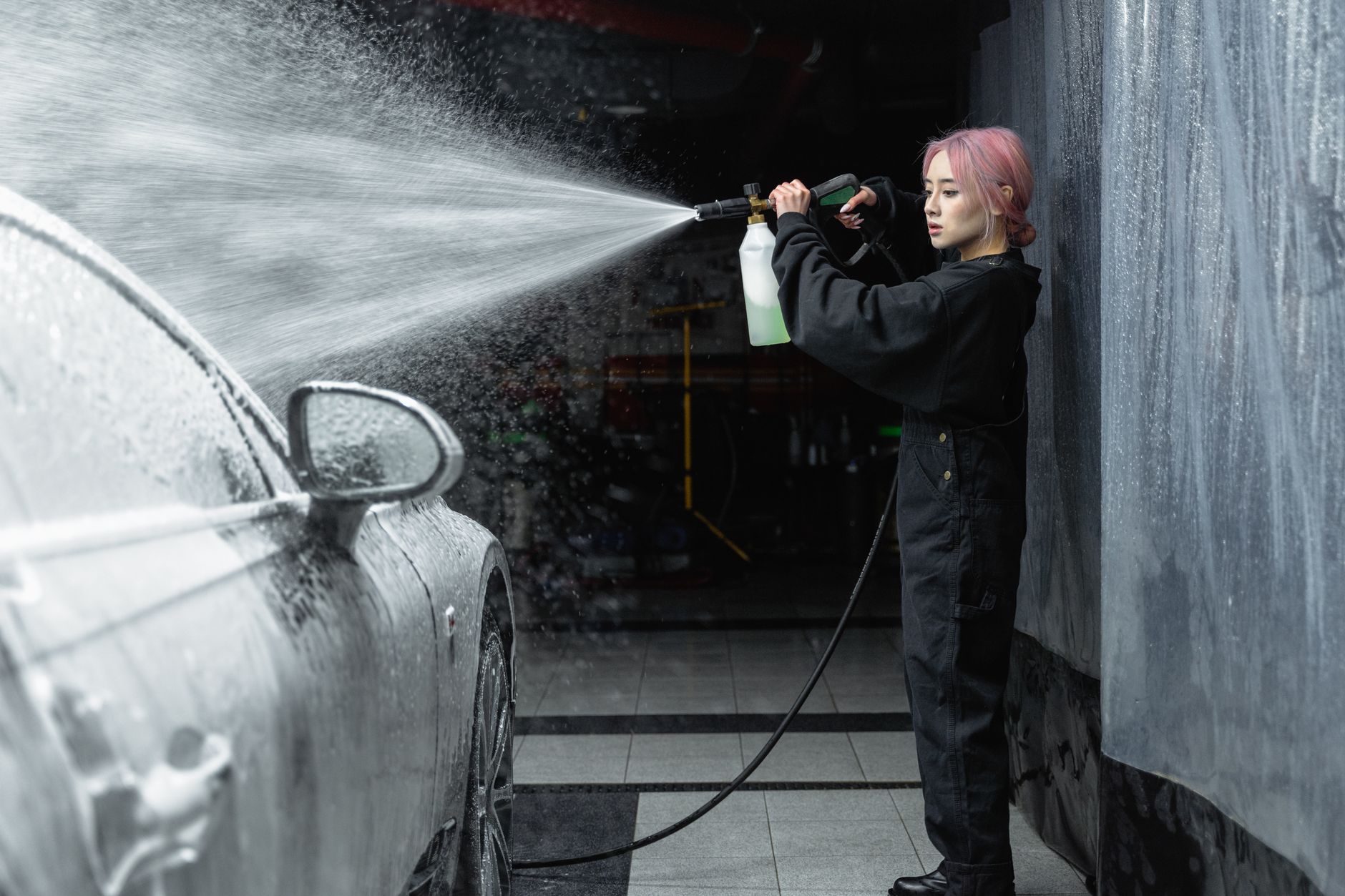 Laura's Cleaning Services at work